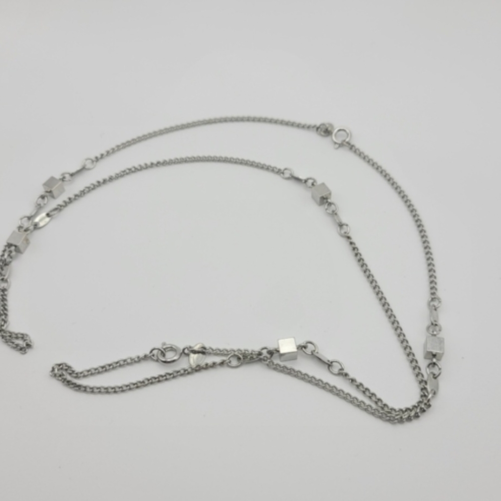 Silver Necklace With Solid Cube Accents - image 1